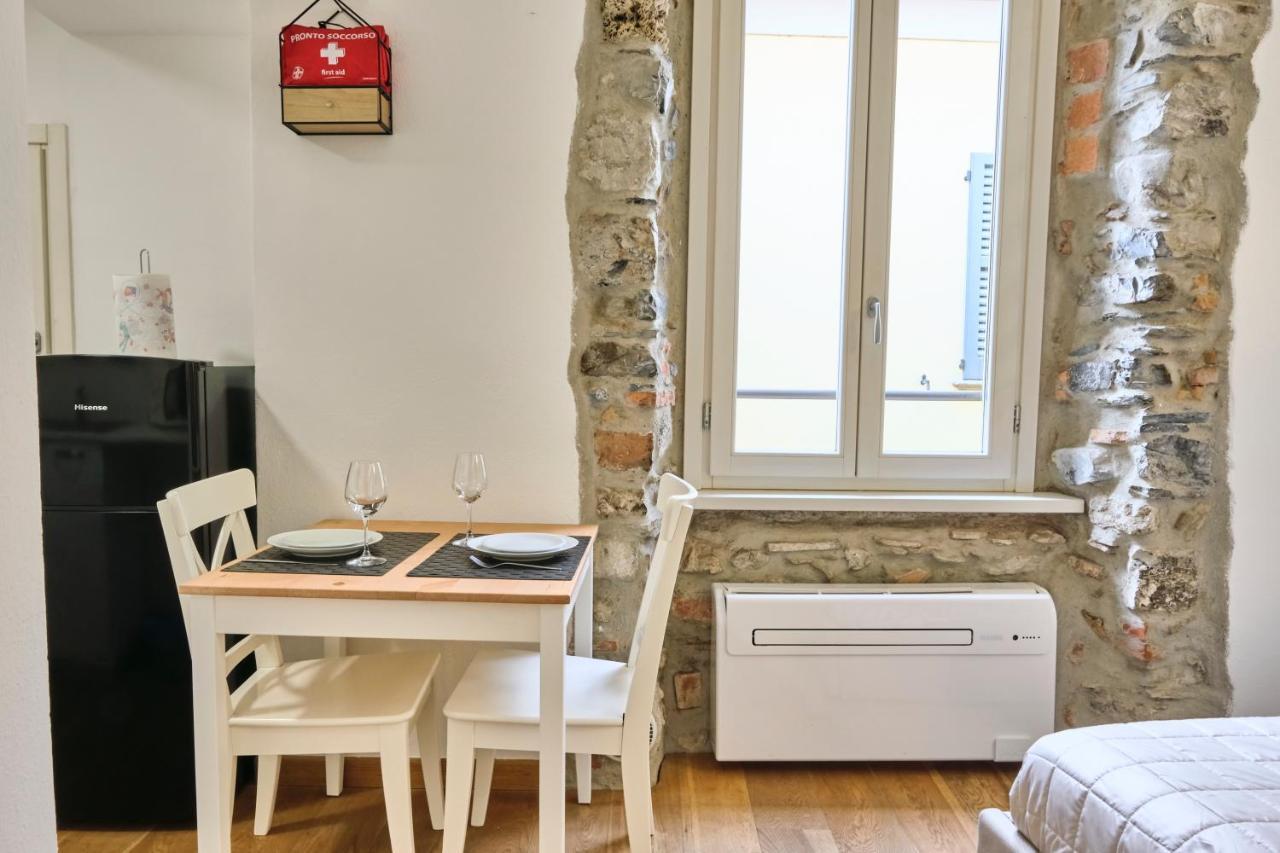 Centro-Lecco Romantico Appartamento Sul Lago Ngoại thất bức ảnh